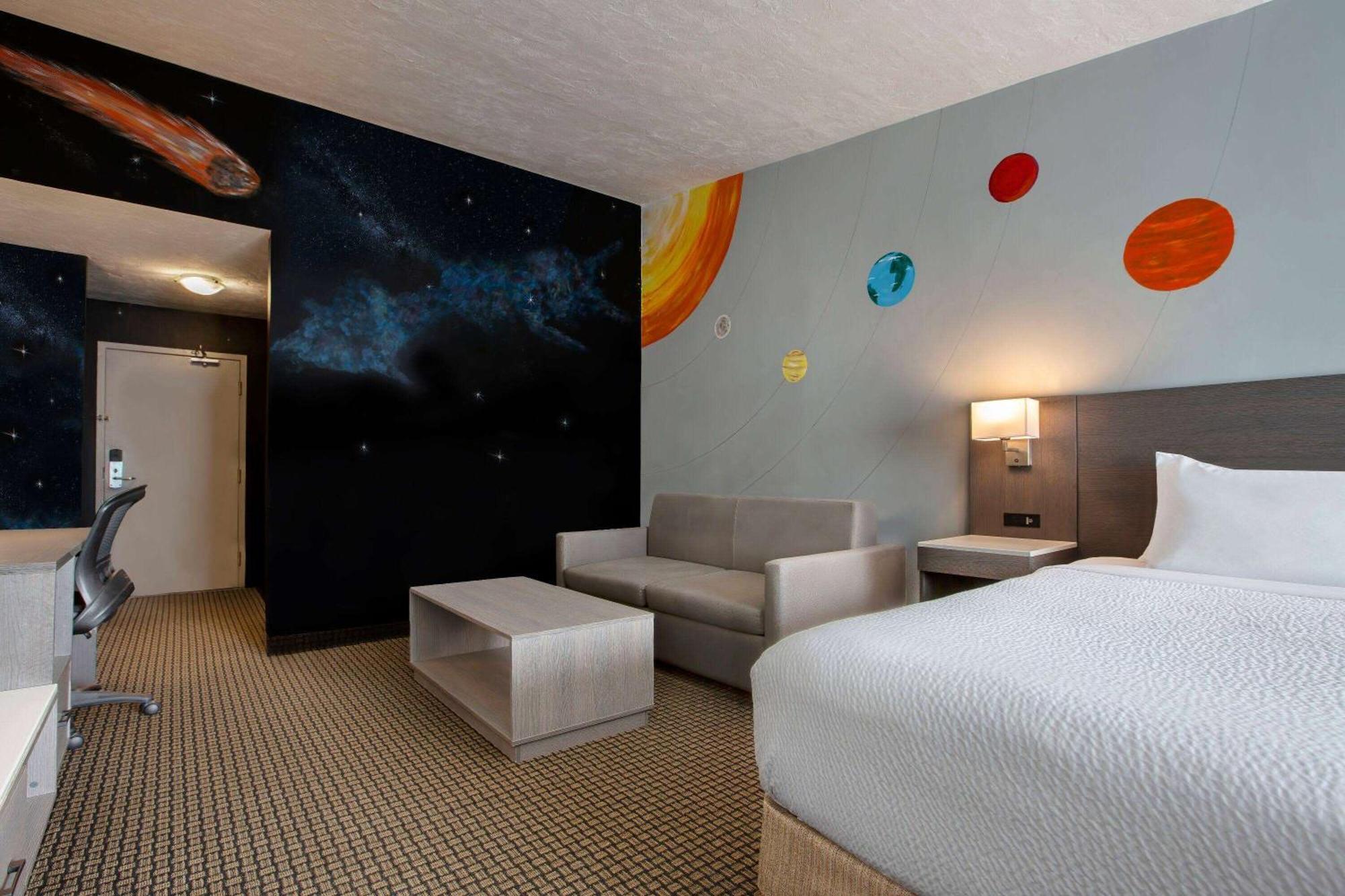 Days Inn & Suites By Wyndham Moncton Kültér fotó