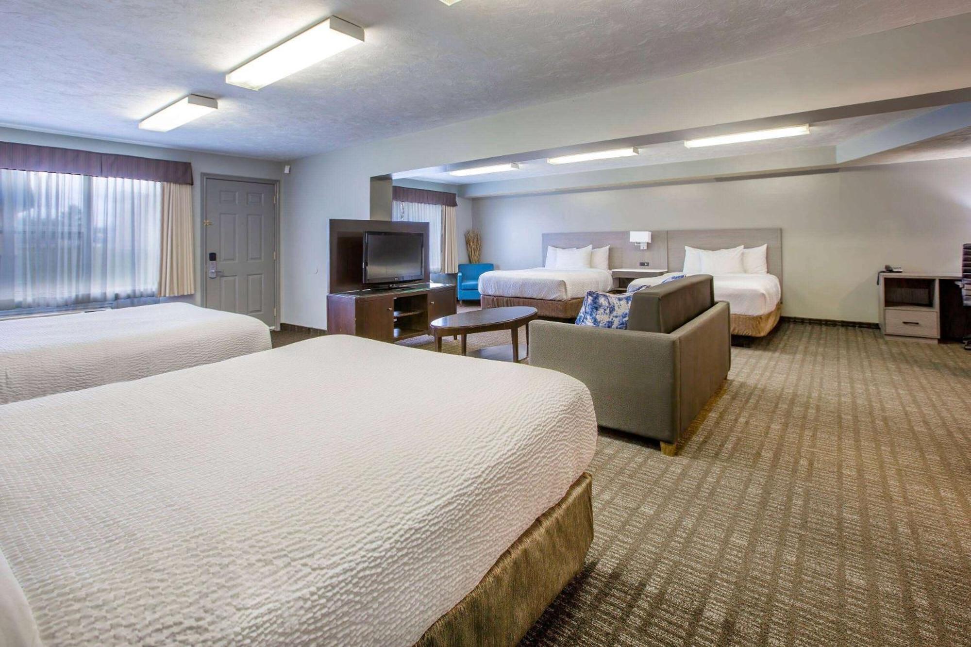 Days Inn & Suites By Wyndham Moncton Kültér fotó
