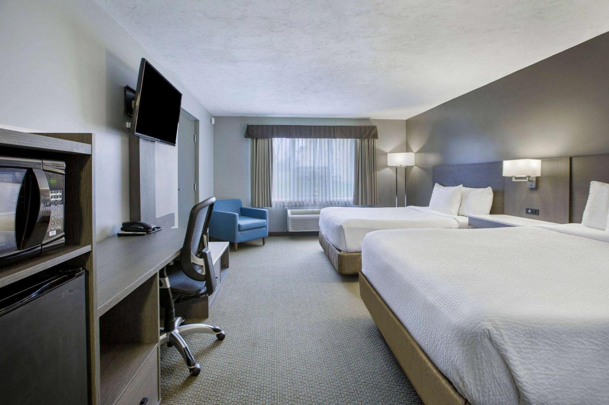 Days Inn & Suites By Wyndham Moncton Kültér fotó